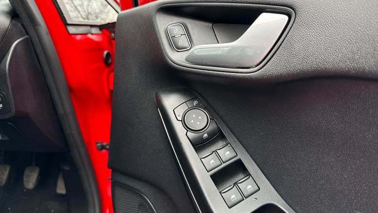 Ford Fiesta 1.0 EcoBoost Hybrid mHEV 125 ST-Line Edition 5dr Petrol Hatchback